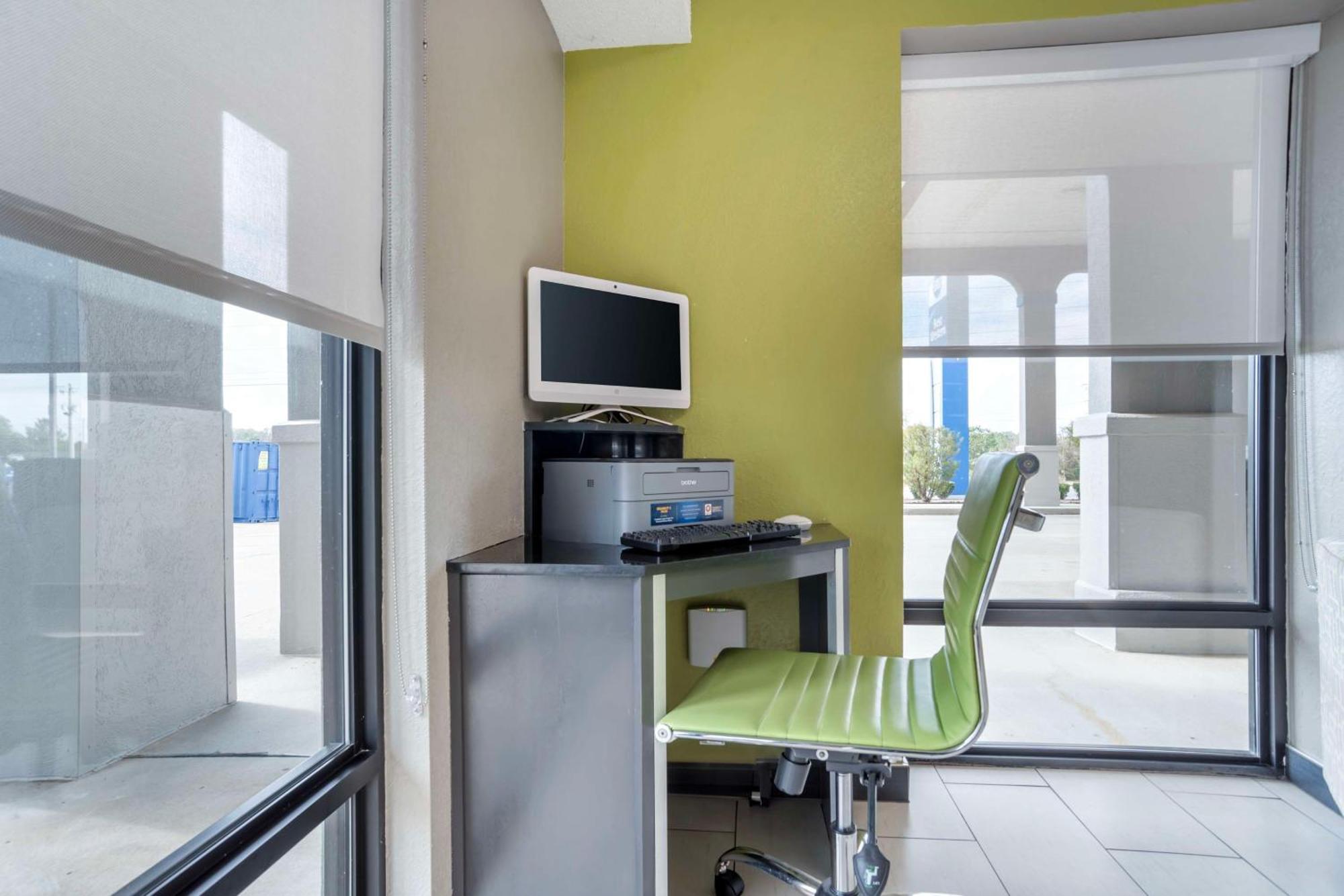 Best Western Andalusia Inn Bagian luar foto